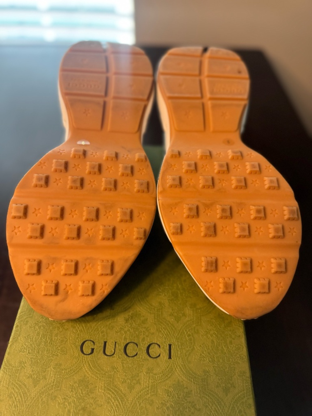Gucci Multicolor GG Canvas Low-Top Sneakers - Red Yellow Green - Picture 5 of 6